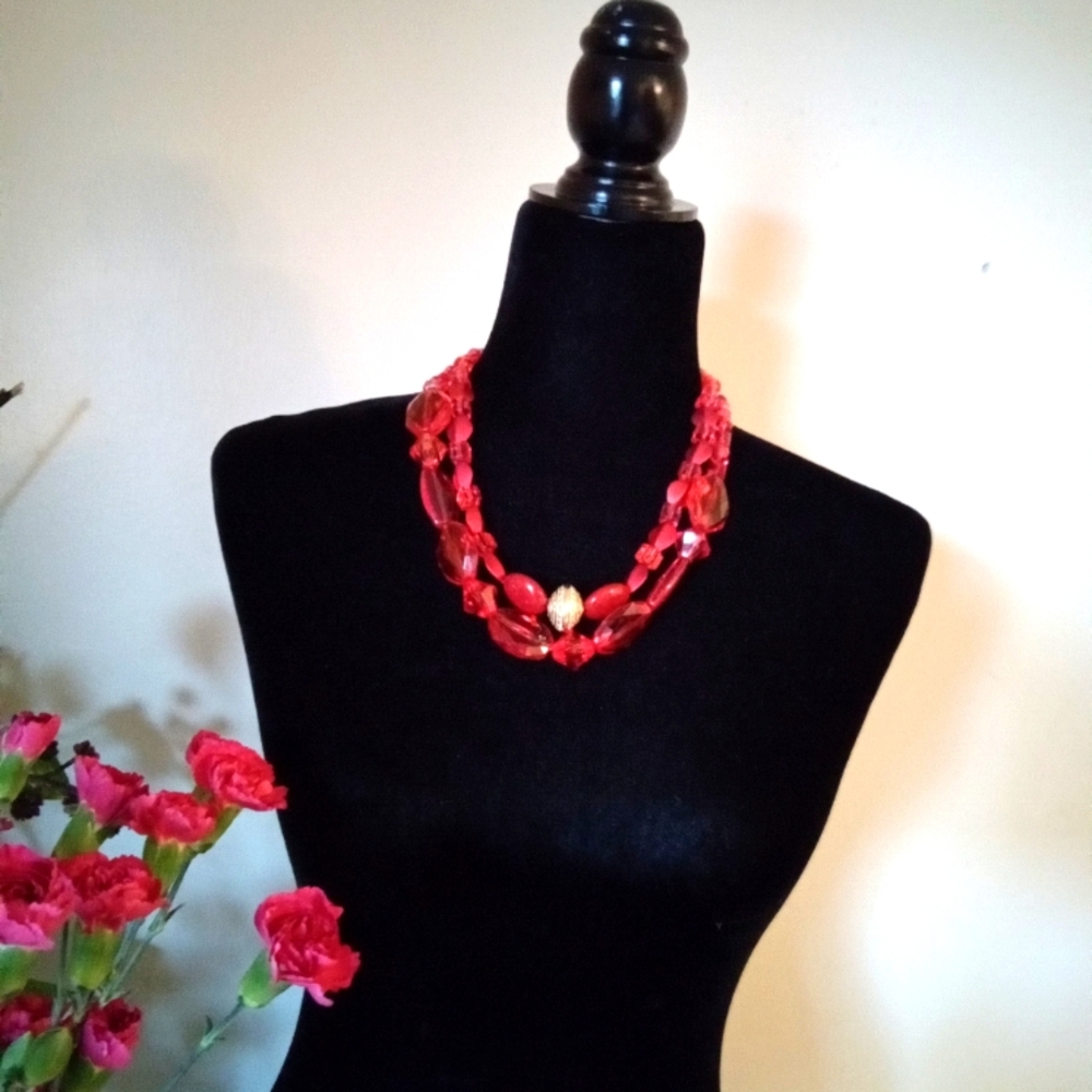 Red necklace made of beads, 20-22 inches long